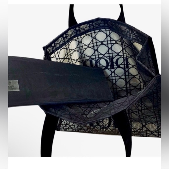 12hr pre Black Friday SALE🔥Christian Dior Beauty Black Velvet Mesh 2025 Tote NIP - Picture 3 of 6